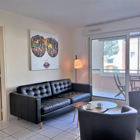 Climatisé Avec Piscine, Terrasse Et Parking - 6 Couchages, Près De La - Fr-1-251-451