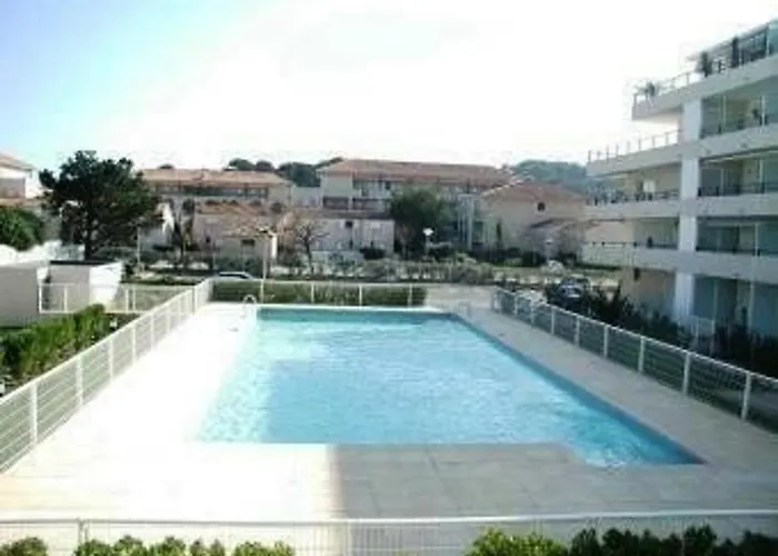 Climatise Avec Piscine, Terrasse Et Parking - 6 Couchages, Pres De La - Fr-1-251-451 Apartament Le Lavandou